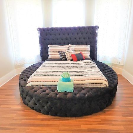 Casaazul-2605A-Couples Retreat By Beach & Pleasure Pier 1 Block Away- 2Bed 2Bath- 7 Minutes To Cruise Terminal Галвестон Экстерьер фото