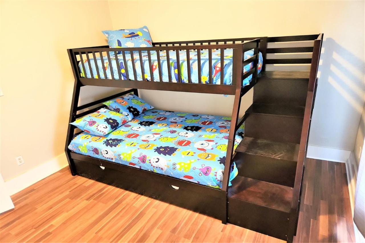 Casaazul-2605A-Couples Retreat By Beach & Pleasure Pier 1 Block Away- 2Bed 2Bath- 7 Minutes To Cruise Terminal Галвестон Экстерьер фото